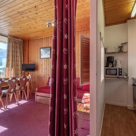 Apartment De 25m² Au 6eme Etage, Proche Centre, Balcon, Wifi, Animaux Acceptes - Fr-1-694-264